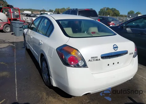 2011 Nissan Altima 2.5 S z USA, uszkodzony, nr VIN 1N4AL2APXBN512850